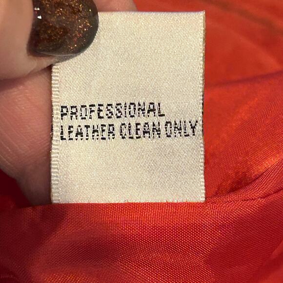 Vintage YVONNE LE MARIE red rabbit fur vest size 8 - Picture 7 of 7